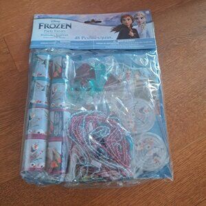 Amscan Disney Frozen 2 Mega birthday party Mix Value Pack  - 48 Pcs.